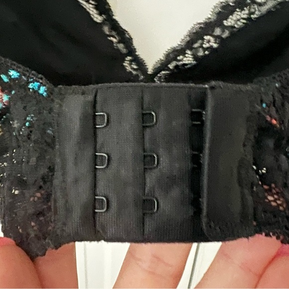 Lace Bralette - Picture 3 of 6